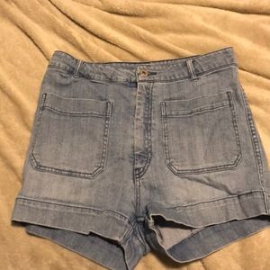 High wasted shorts